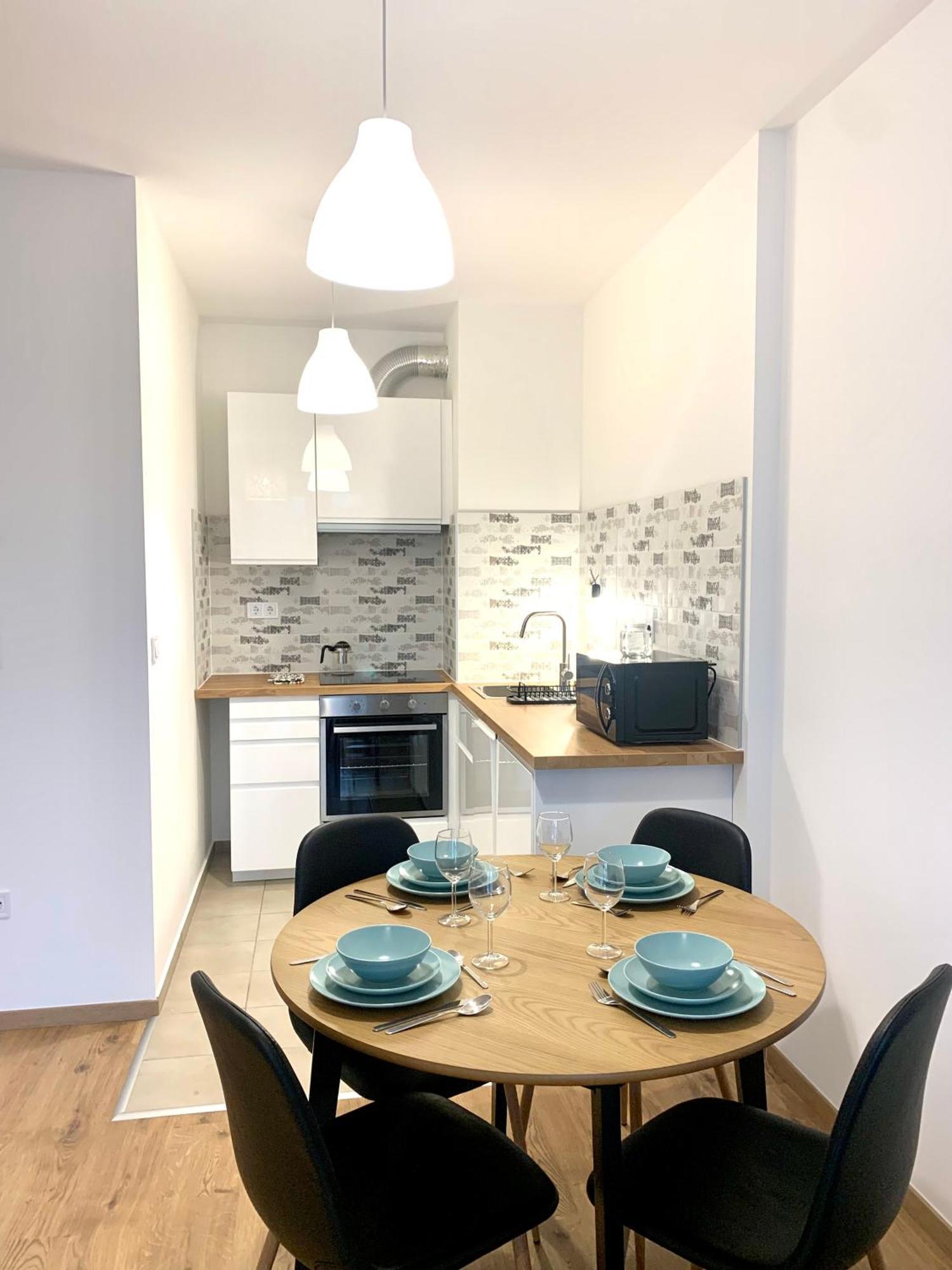 Westside Residence Apartment - Modern & Peaceful - Free Garage! Budapesta Exterior foto