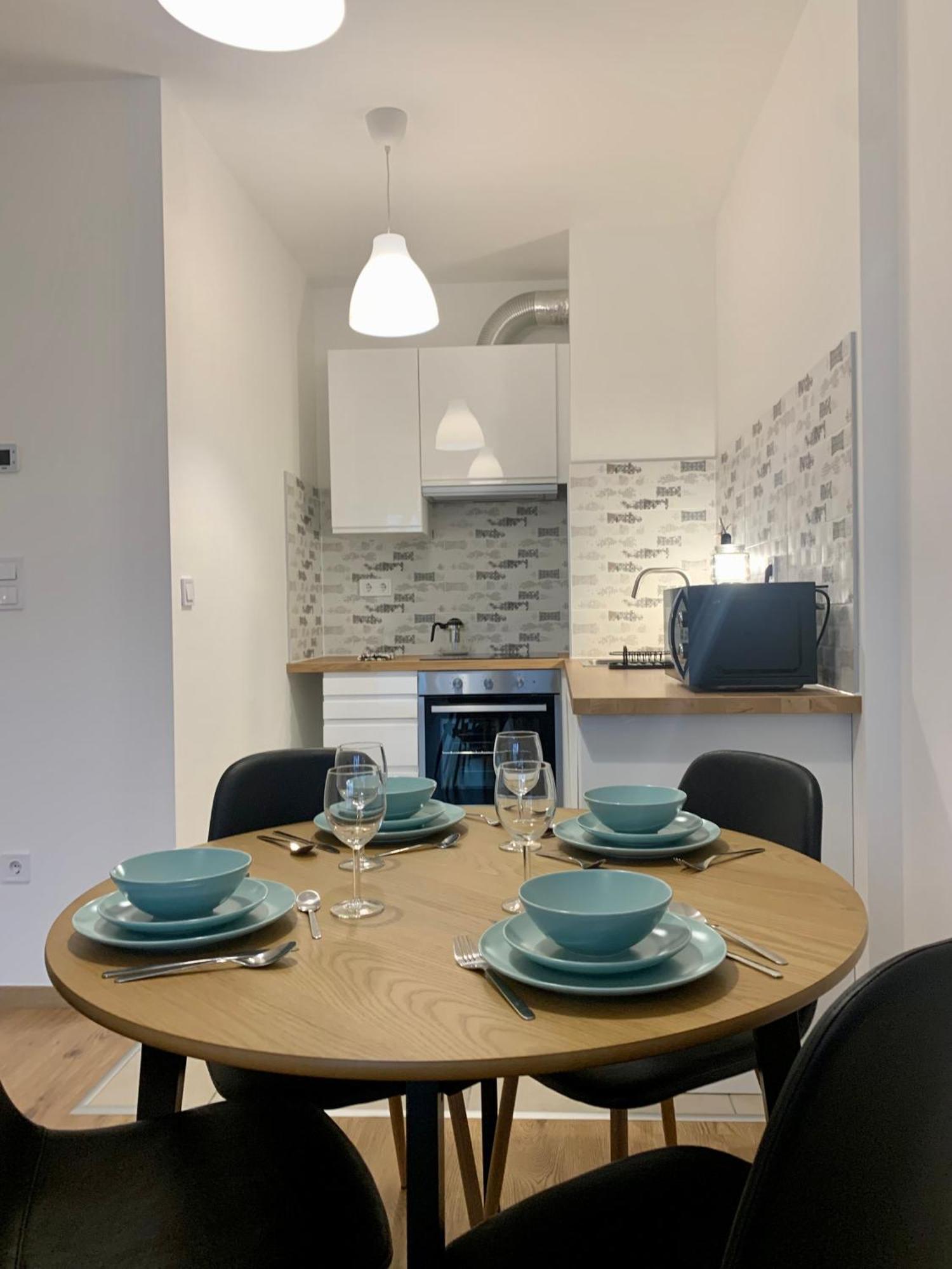 Westside Residence Apartment - Modern & Peaceful - Free Garage! Budapesta Exterior foto